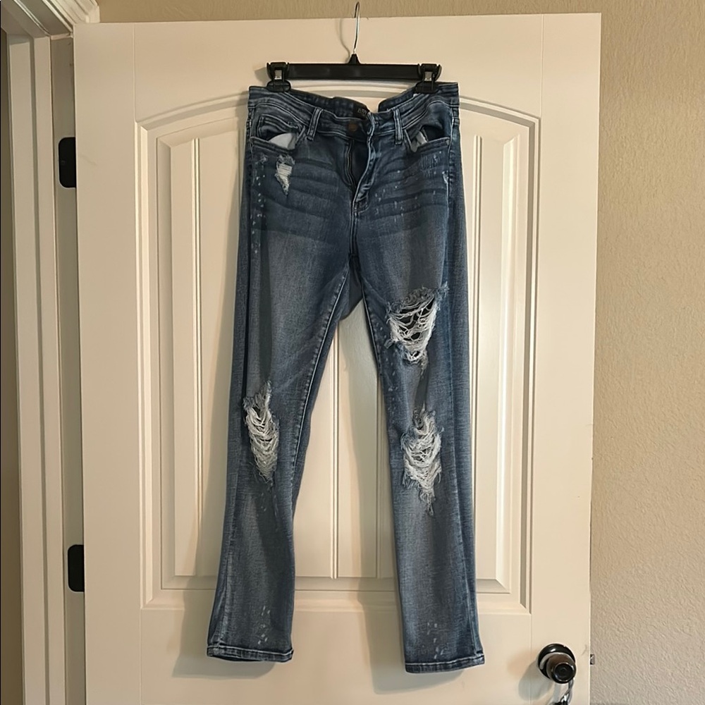 Judy Blue Straight Leg Blue Jeans with Distressed Details